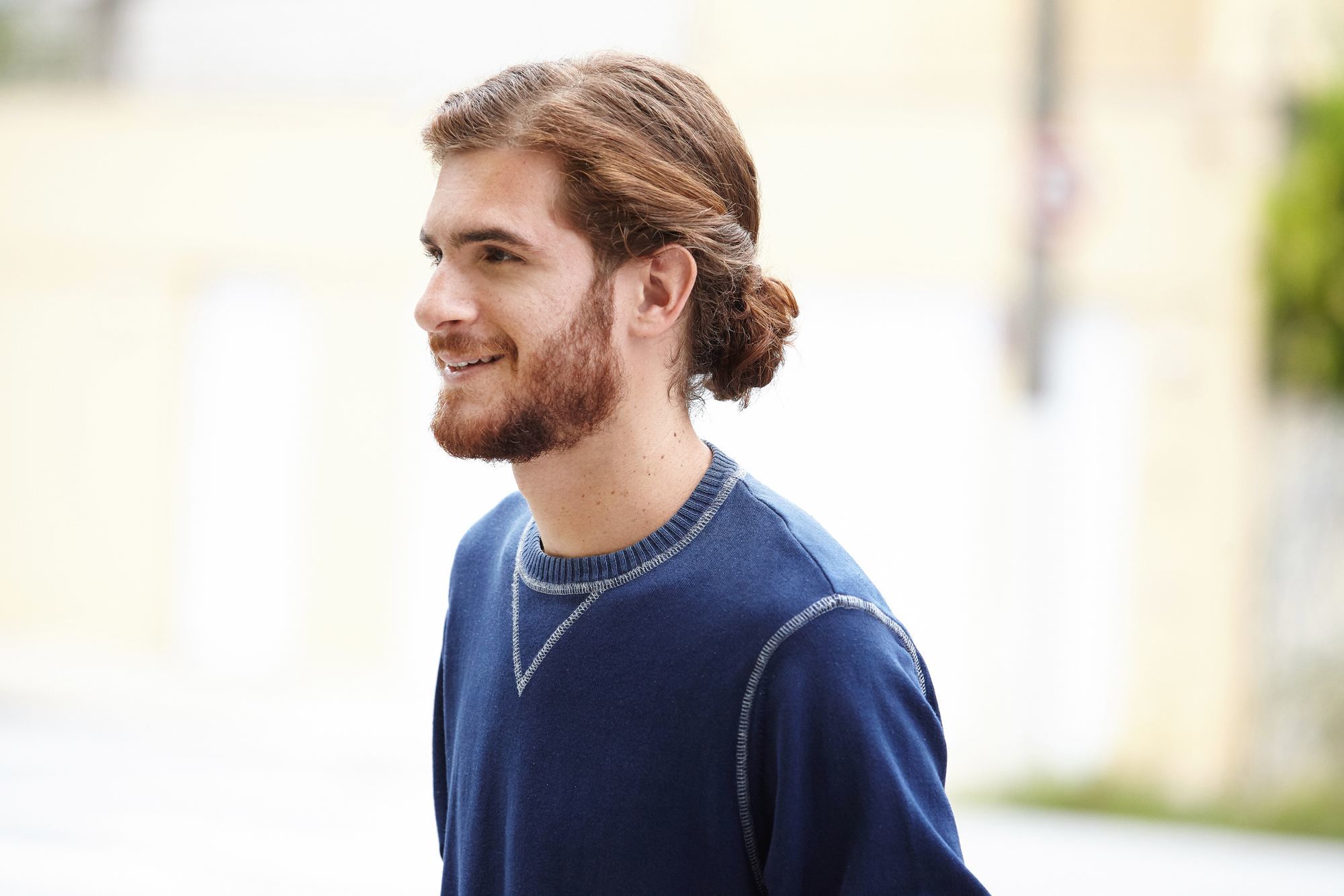 Как отрастить волосы для прически man bun