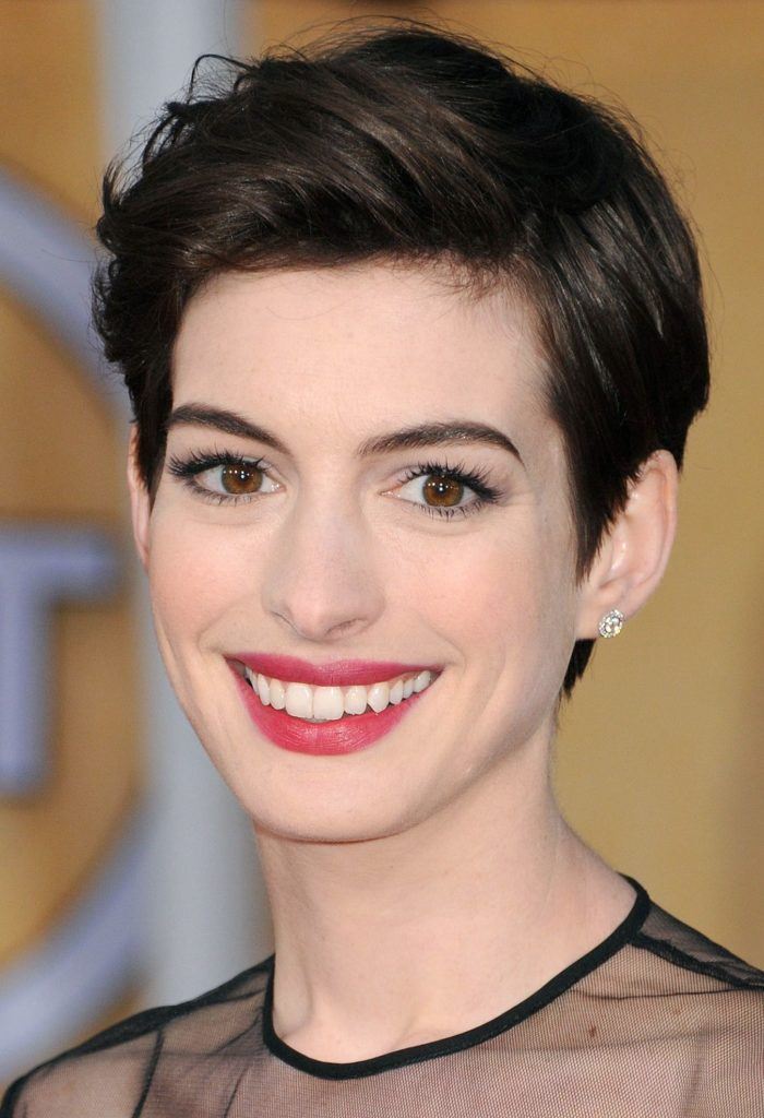 Pixie fruzura Anne Hathaway