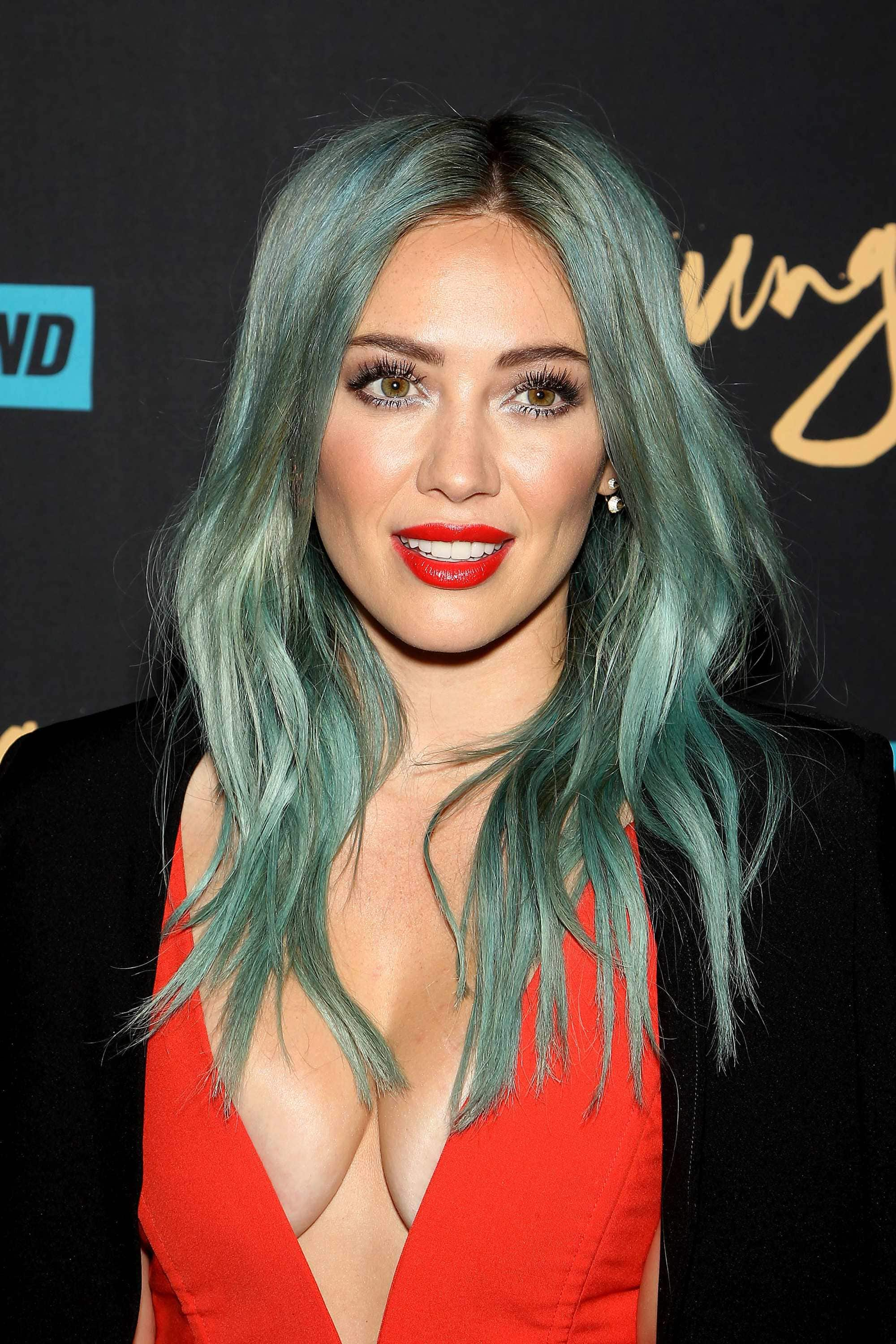 mint green hair color