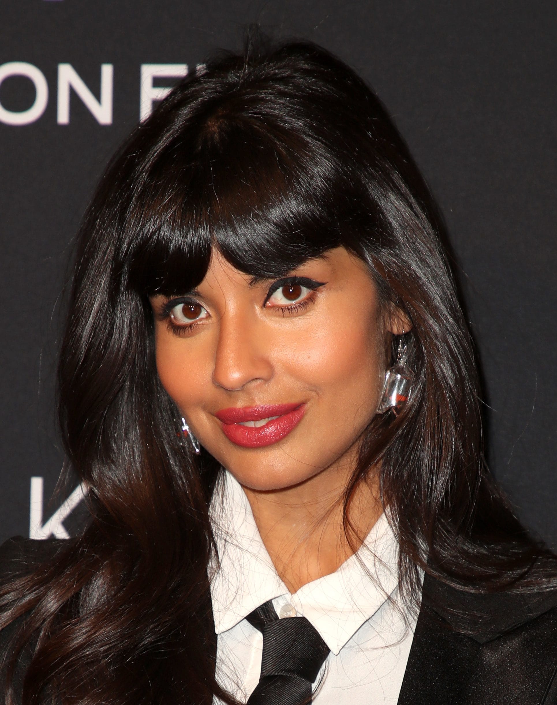 11 Easy Bollywood Hair Looks You Can Wear In Real Life